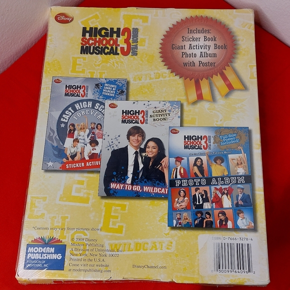 High School Musical 3 Sr. Yr Fun Pack Sticker, Activity & Photo Books, Poster - Picture 6 of 9